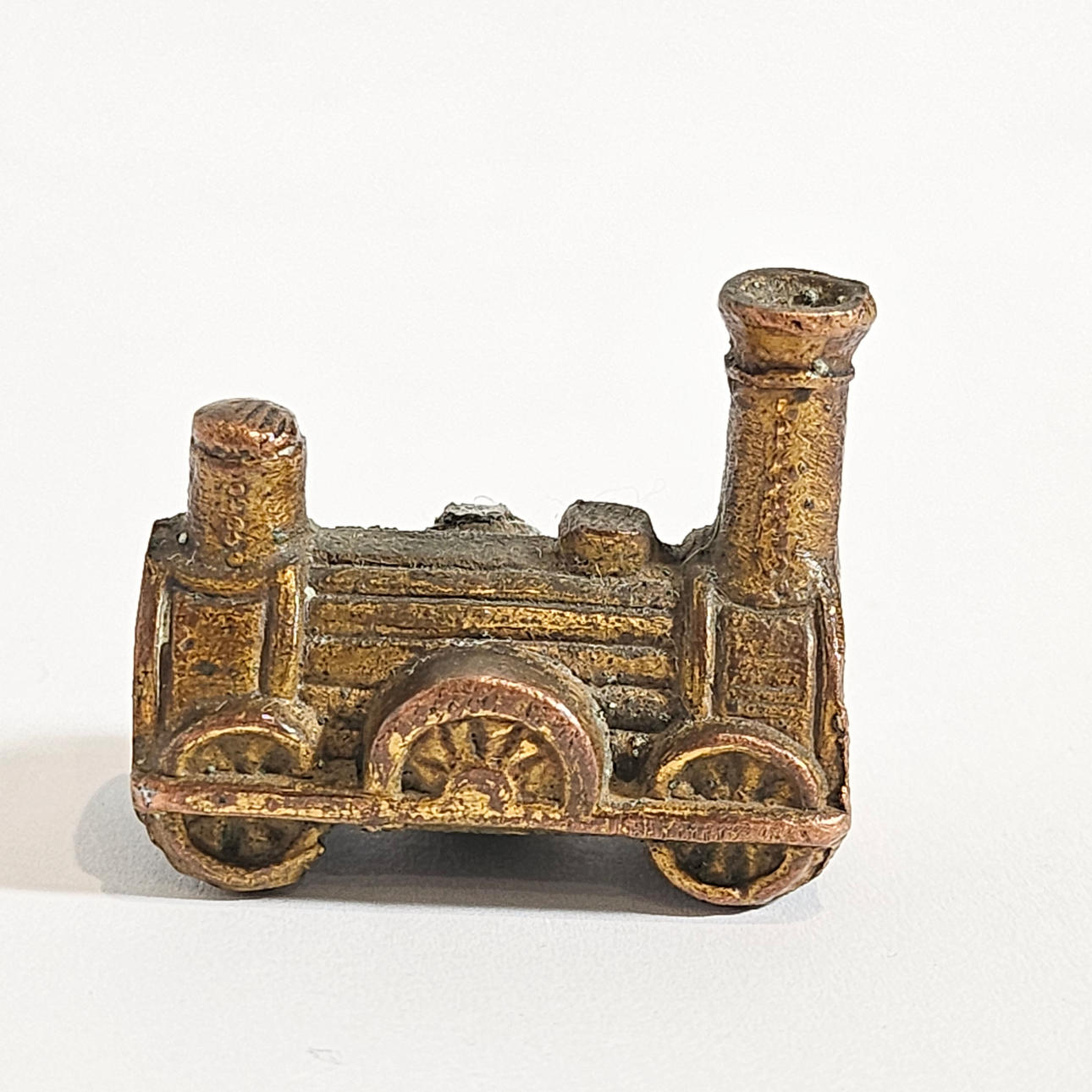 MINI LOCOMOTIVE IN BRONZE.