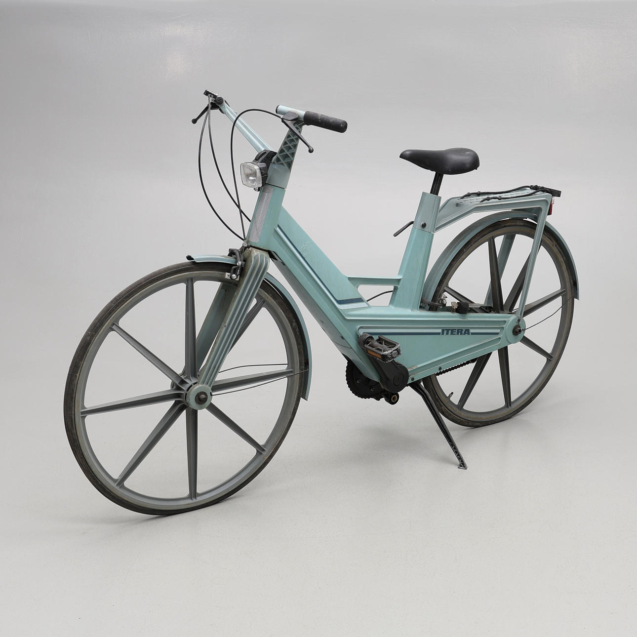 CYKEL. 3-trins Itera, plast, 1980'erne.