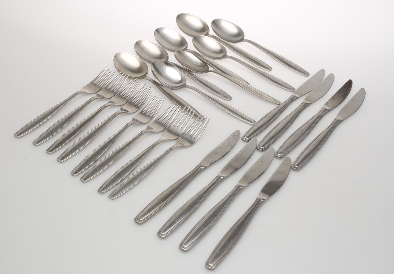 MATBESTICK, 24 delar, Sven- Arne Gillgren Parad Gense.