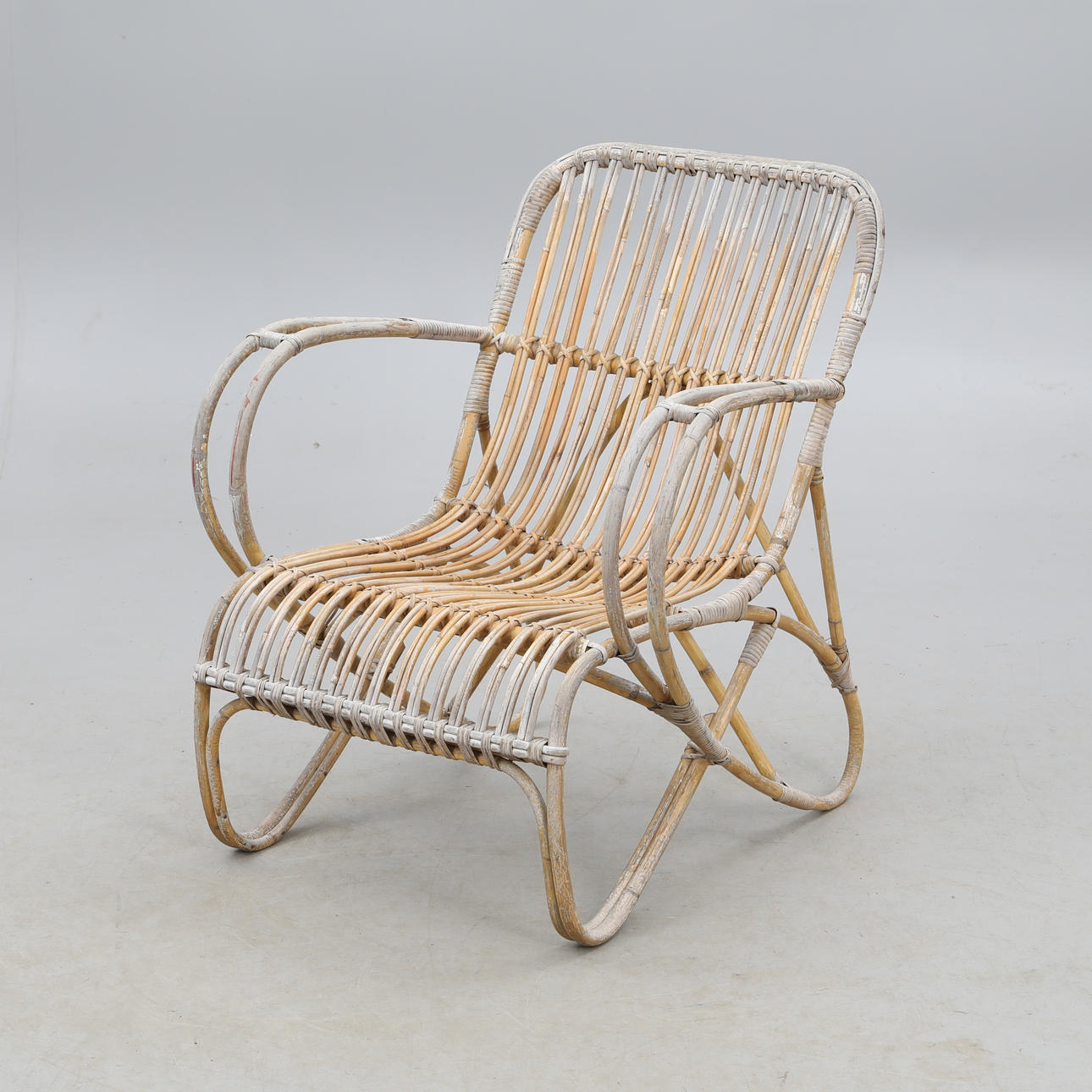 KORGFÅTÖLJ, rotting.