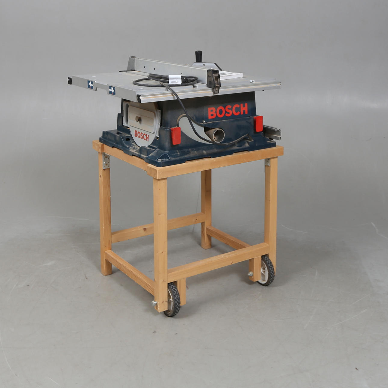 TABLE CIRCULAR SAW, Bosch GTS 10 XC.