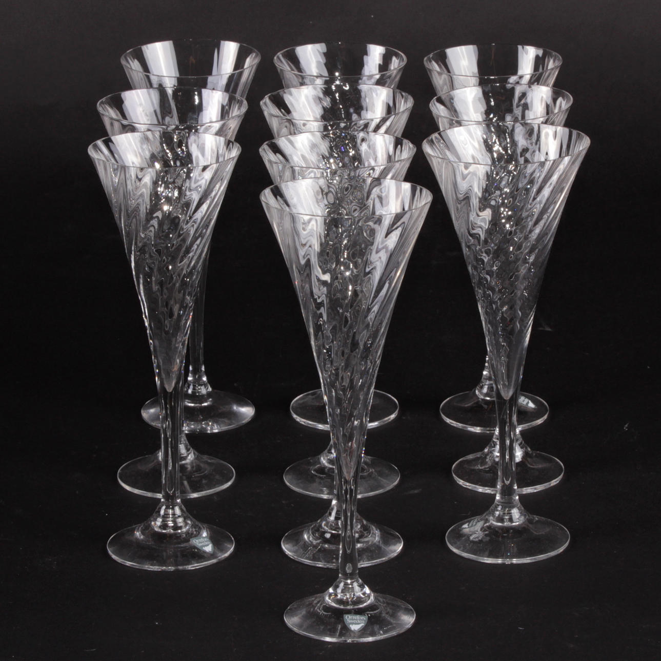 CHAMPAGNESTRUTAR, 10 st. Glas, "Helena", Orrefors, 1900-tal.