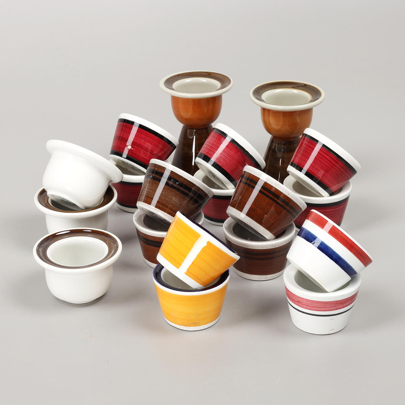 ÄGGKOPPAR, 19 st, porslin, Rörstrand.