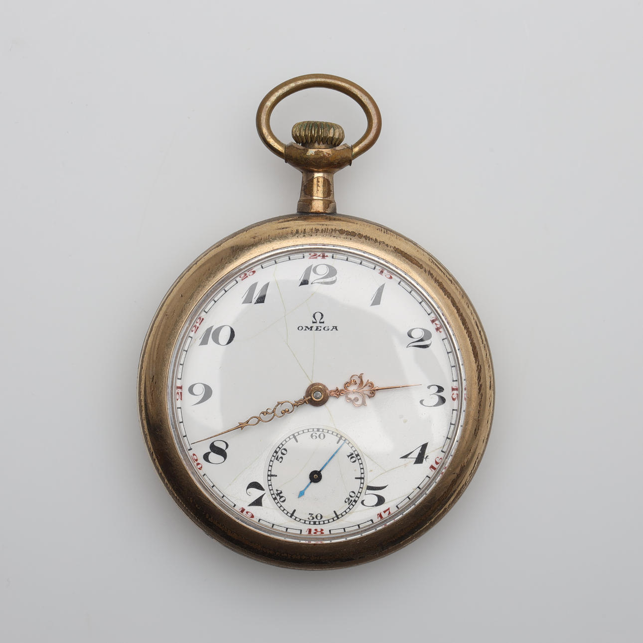 TASKUKELLO OMEGA, kulta, metalli.