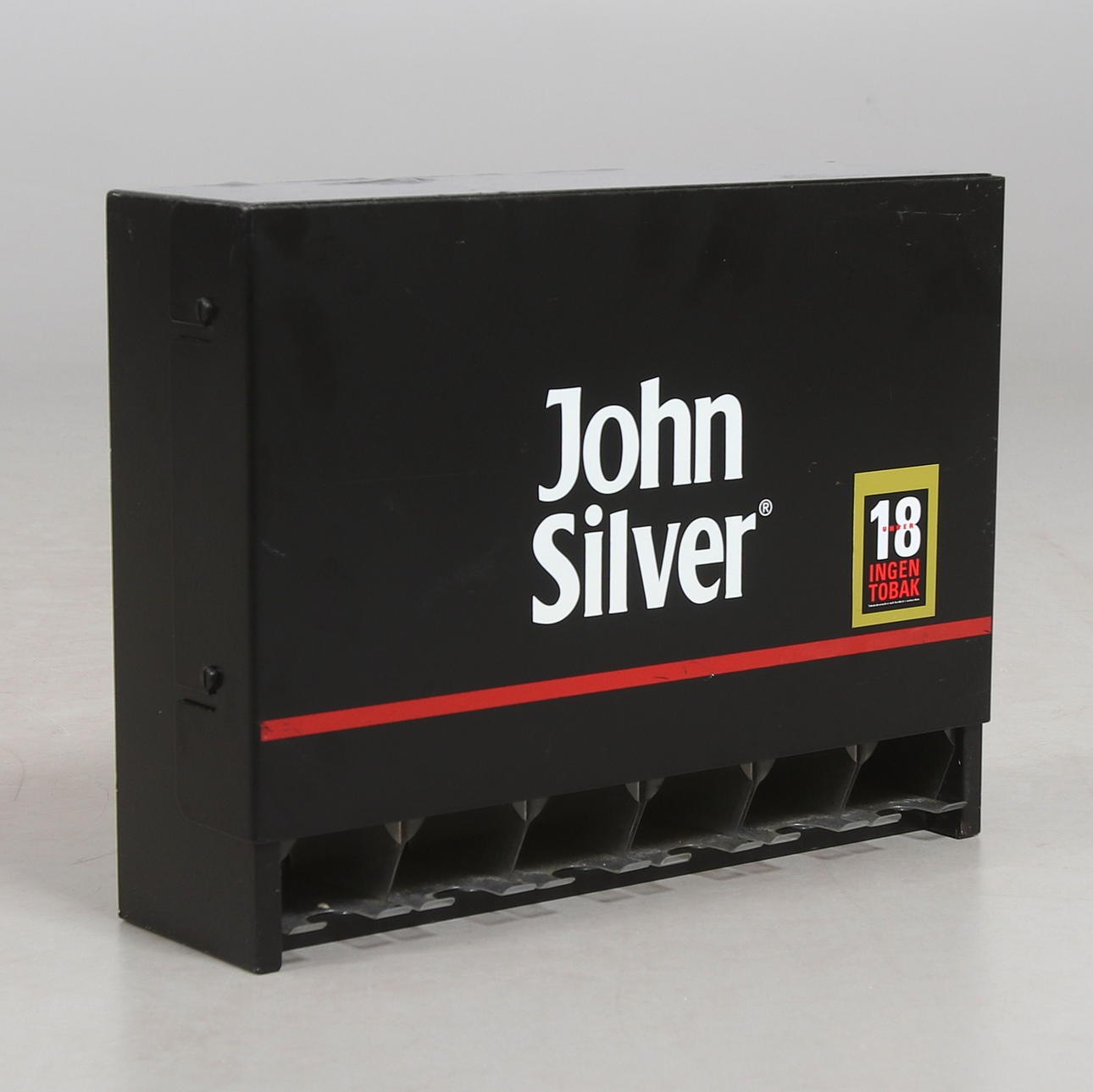 BLECHDOSE FÜR ZIGARETTEN, „John Silver“. 19/2000er Jahre.