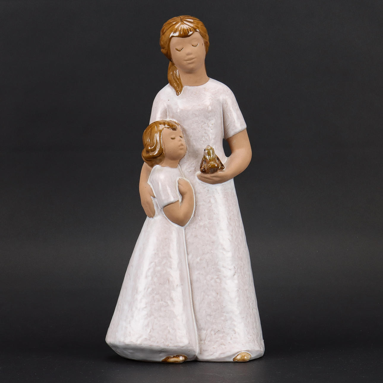 FIGURIN Jie Edit Risberg, Vännerna.