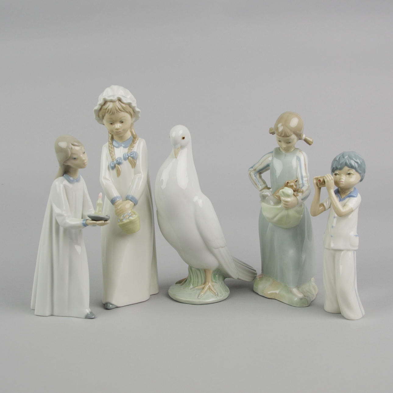 FIGURINER, 5 stycken, porslin, Spanien.