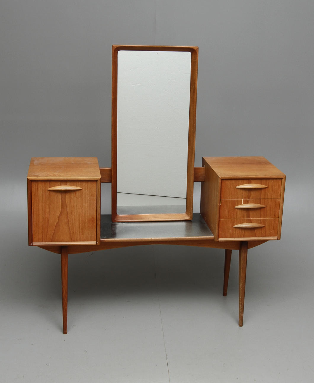 SMINKBORD, teak, 1950/60-tal.