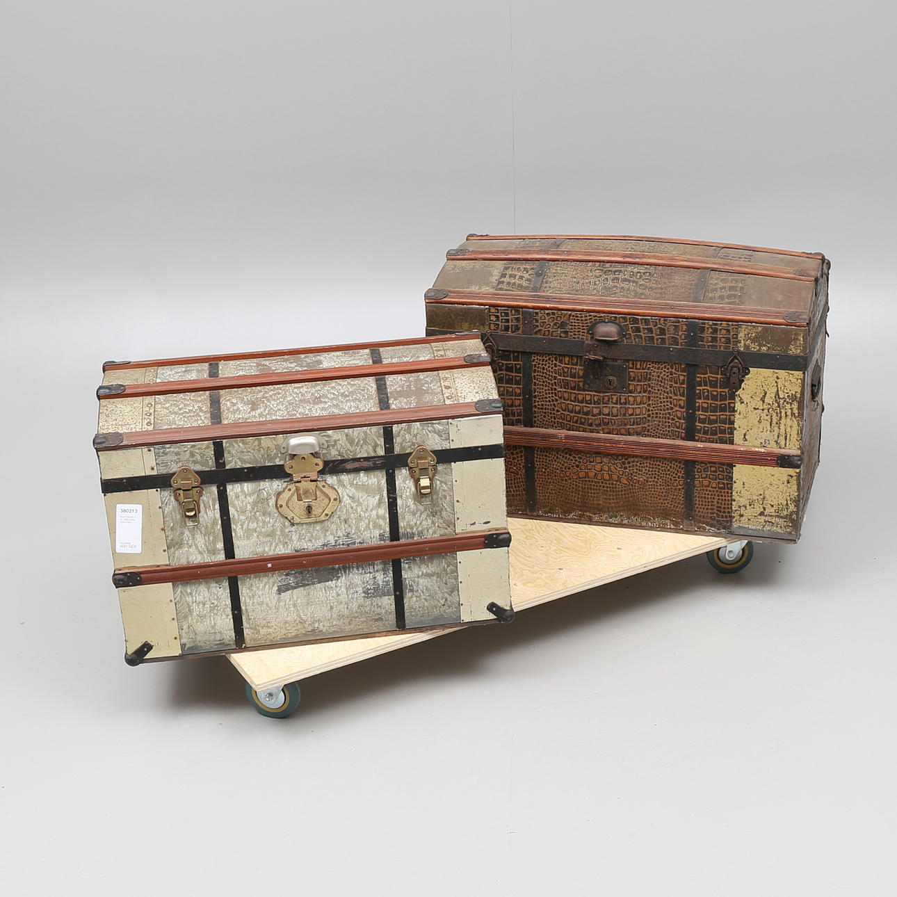 KOFFERTAR, 2 st, 1900-talets första hälft.