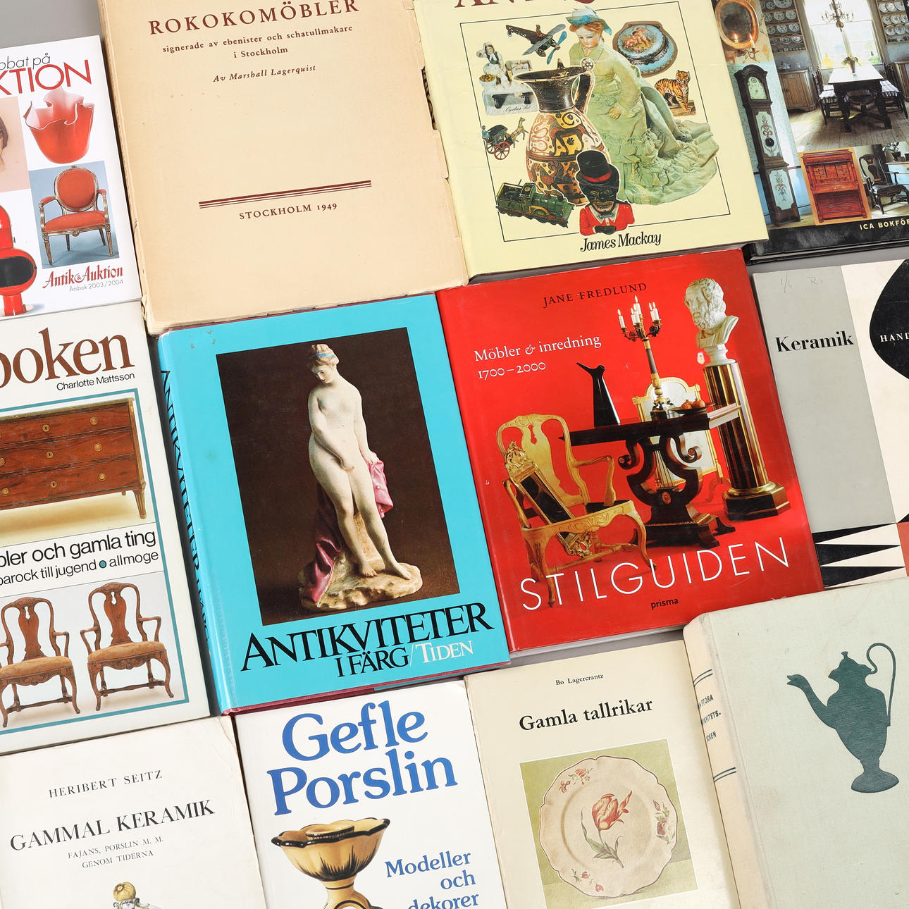 22 BOOKS ABOUT AUCTION AND ANTIQUES, 20th century. Books, Maps ...