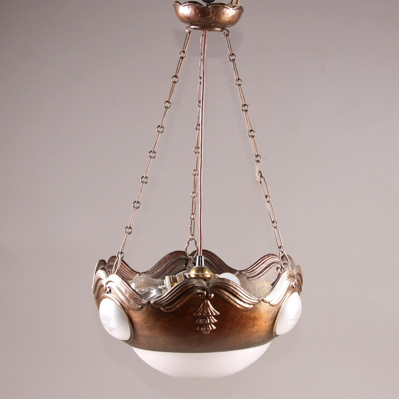 TAKARMATUR, koppar och glas, jugend, 1900-talets första kvartal.