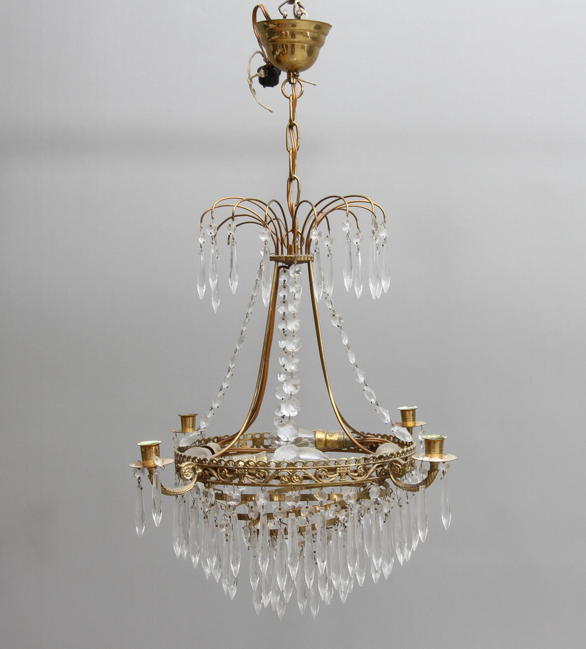 LJUSKRONA, för 4 ljus, empriestil, 1900-tal.