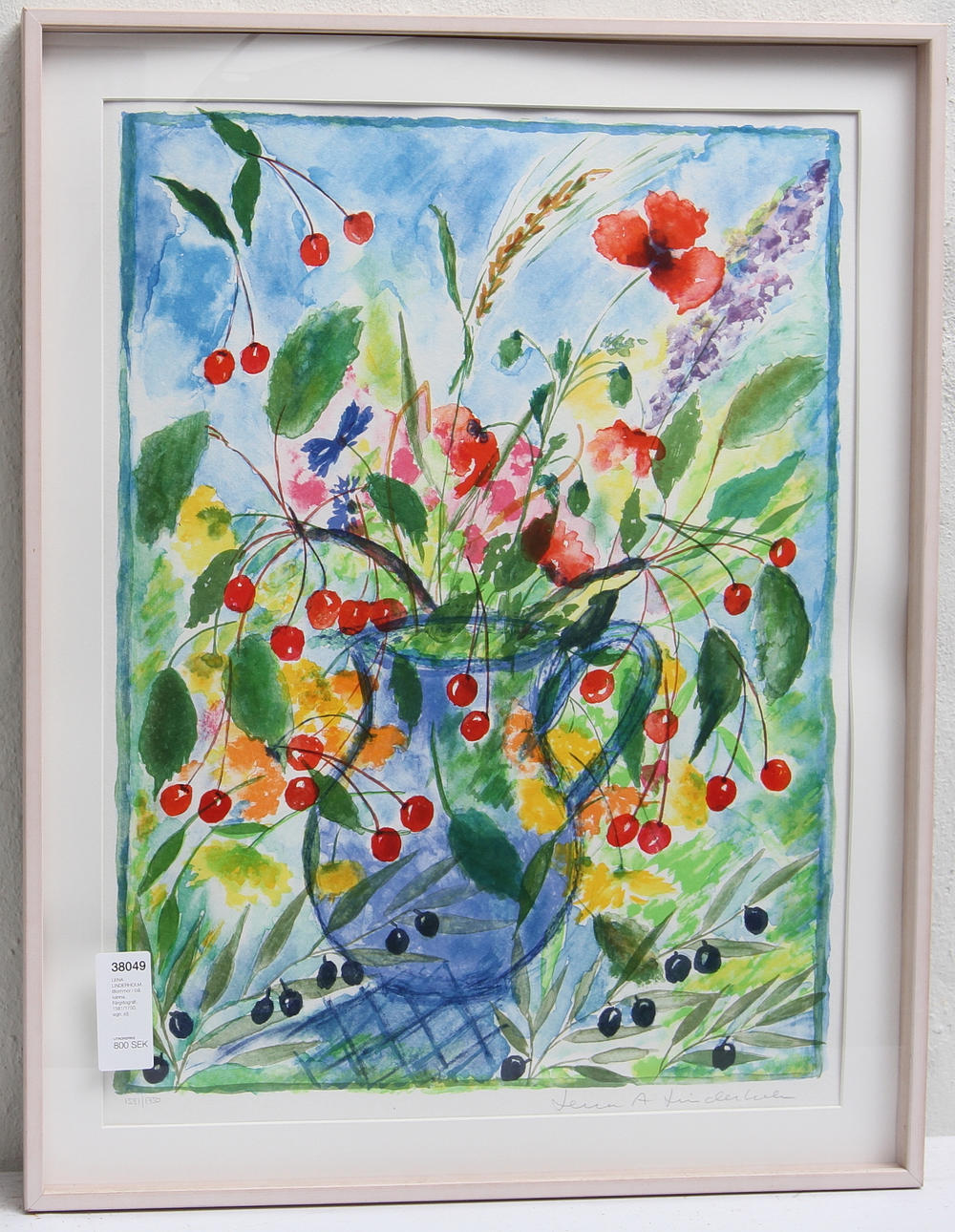 LENA LINDERHOLM. Blommor i blå kanna. Färglitografi, 1581/1750, sign.