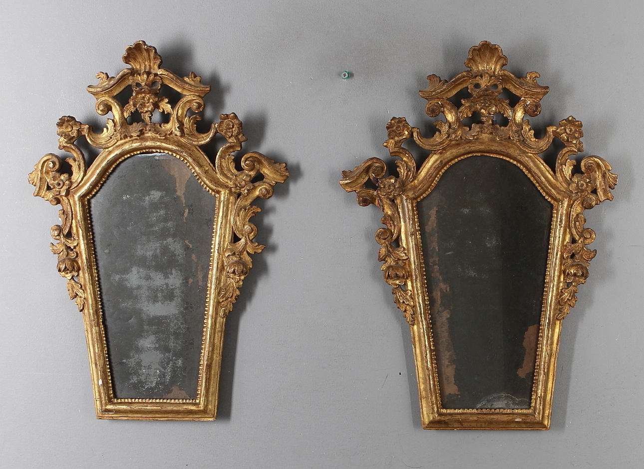 SPEGLAR, 1 par, venetianska, 1700-tal.