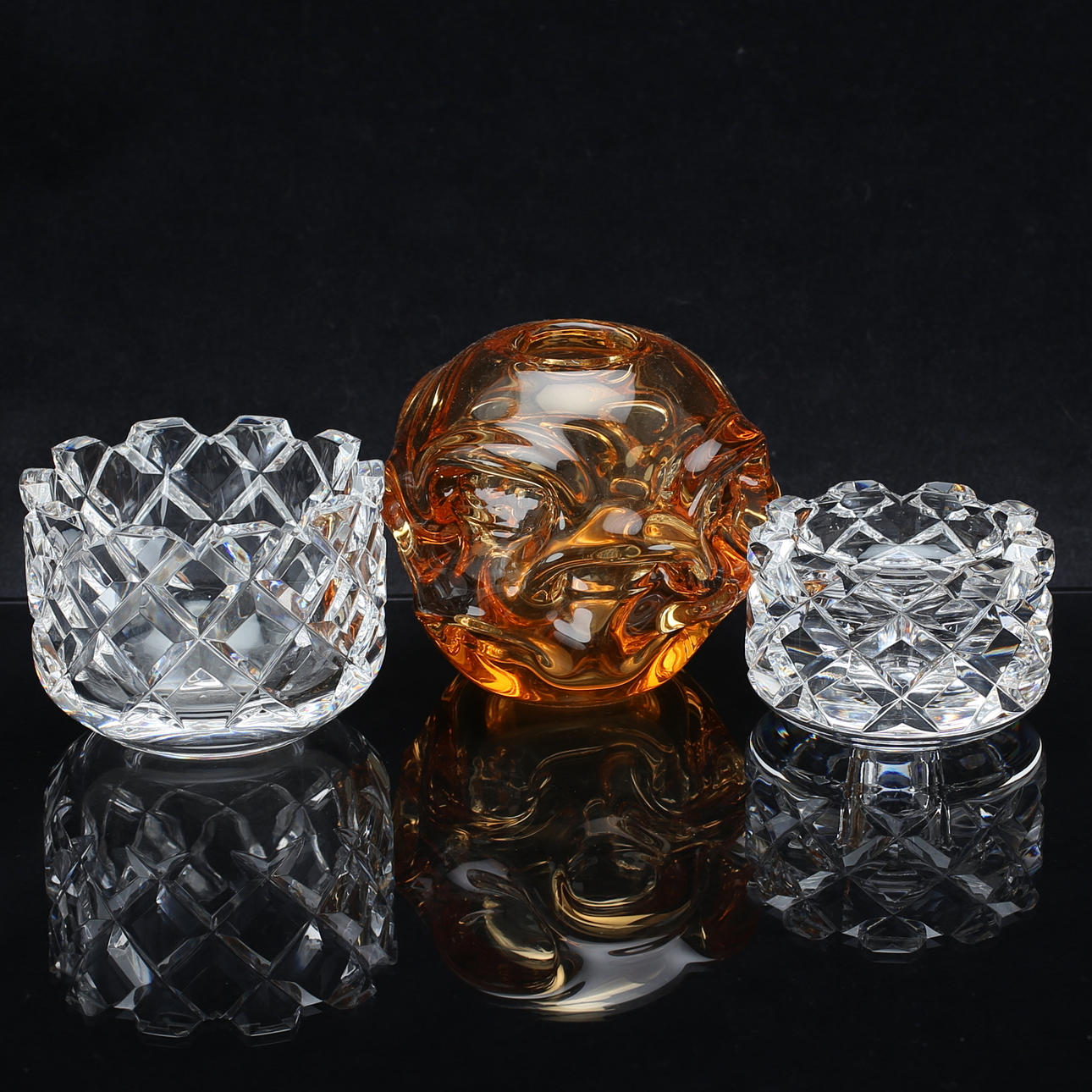 KONSTGLAS, 3 delar, bl.a Sofiero, Orrefors.