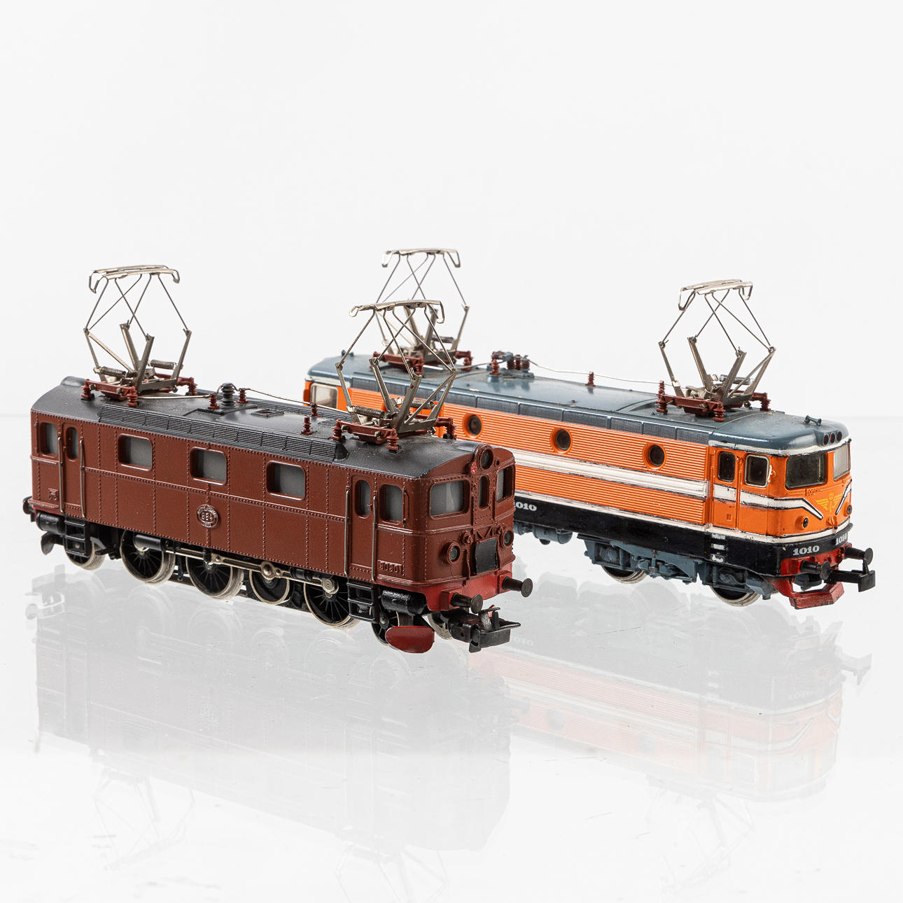 MÄRKLIN, 2 stycken, Ellok HO 3043, SJ RC 1010 samt Ellok 884 SJ, modell ...