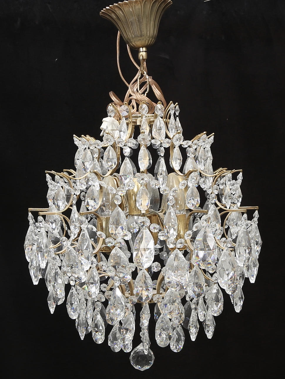 TAKKRONA, 1900-tal, höjd exclusive kedja ca. 60 cm.