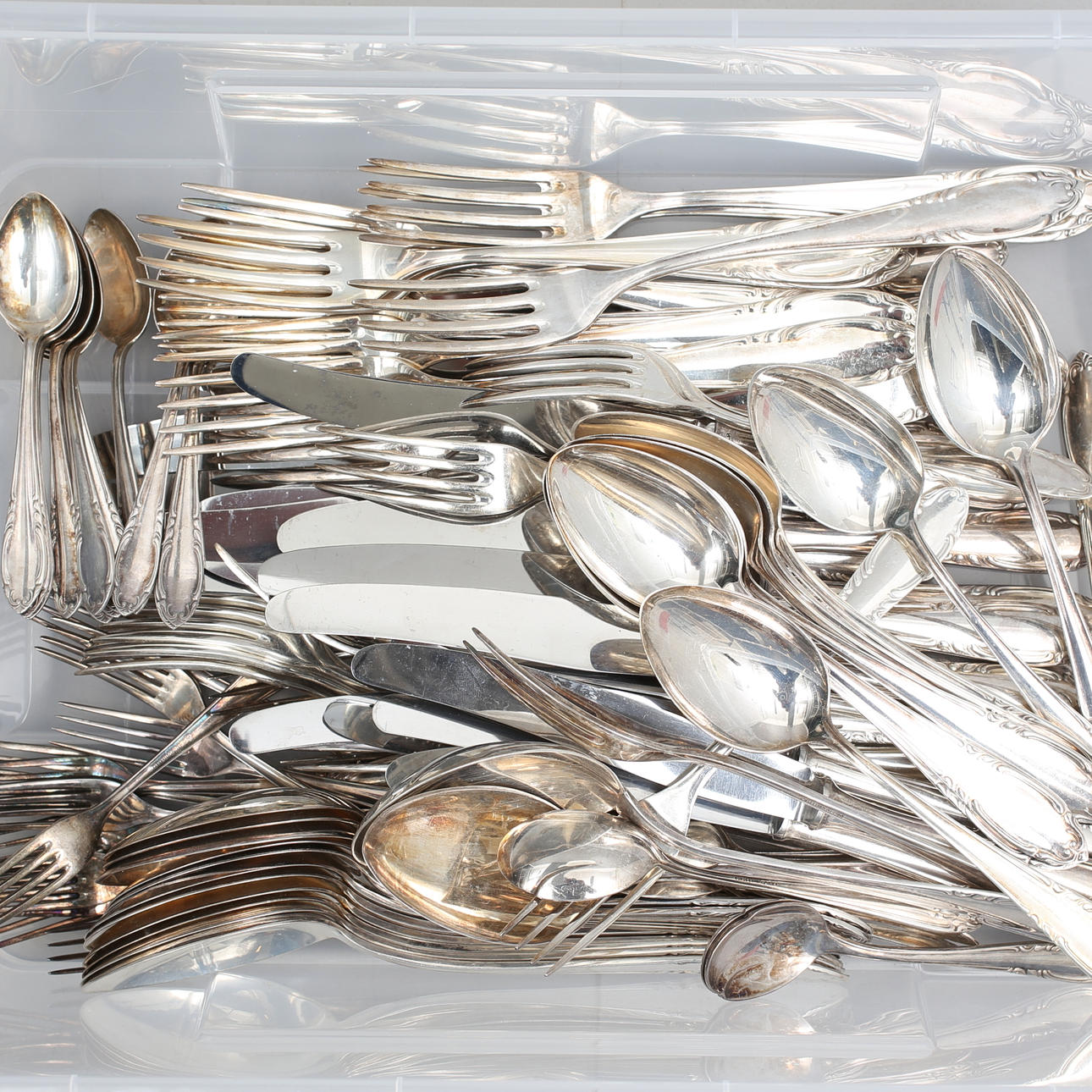 BESTICKSUPPSÄTTNING, 113 delar, nysilver, "Slottsbarock", CGH.