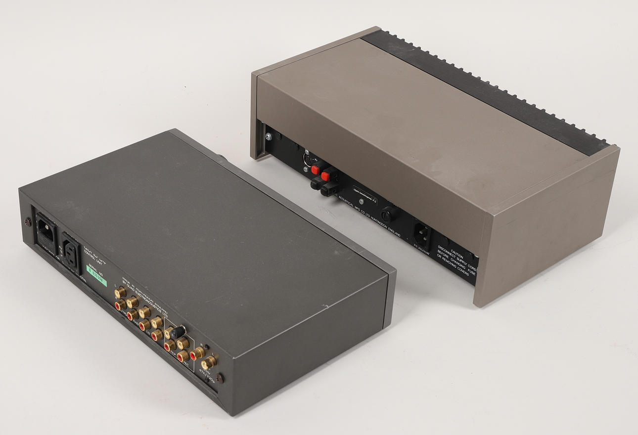 A 2-piece amplifier, Quad 405-2 and Quad 34, England, 1980s/90s