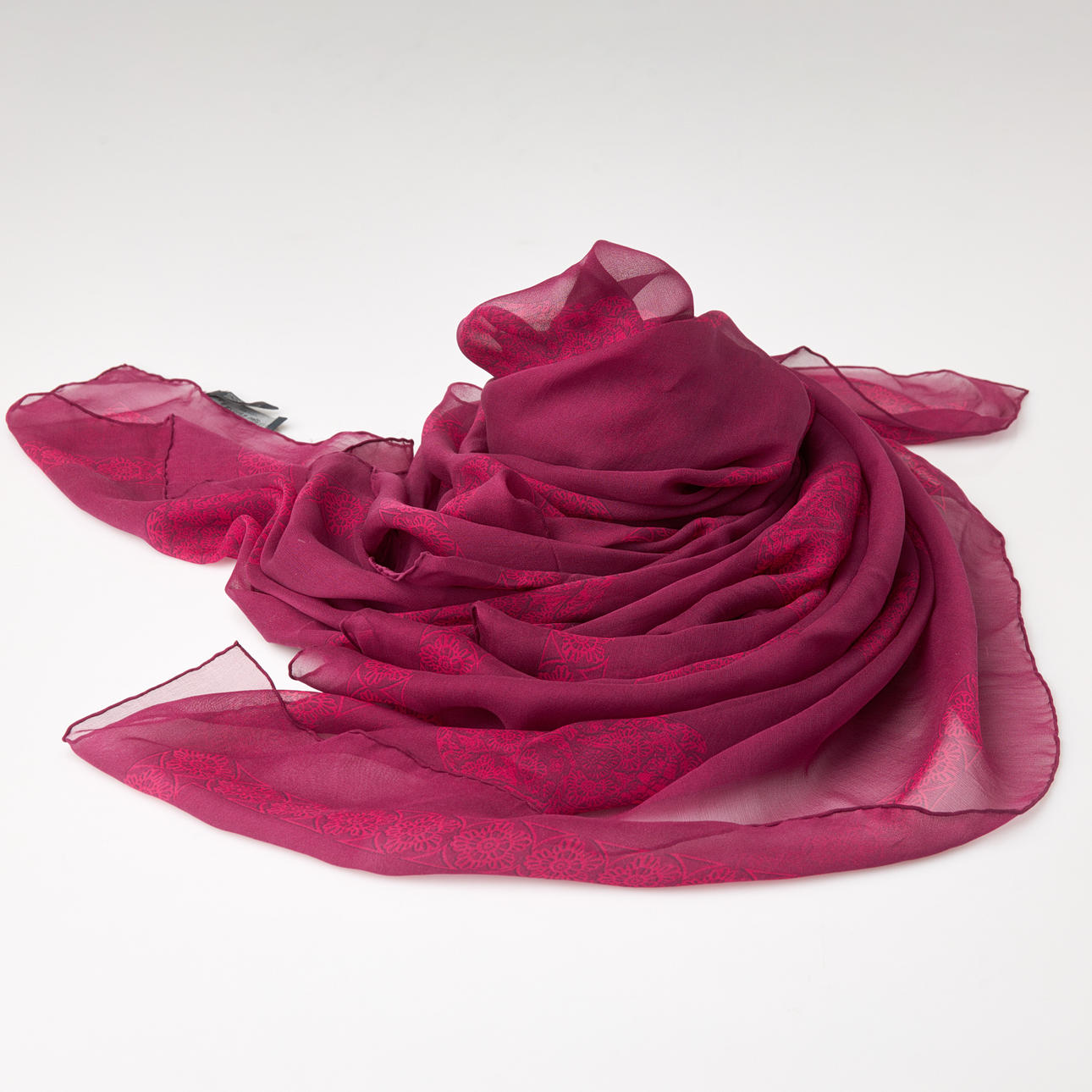 ALEXANDER MCQUEEN, "Skull", scarf.