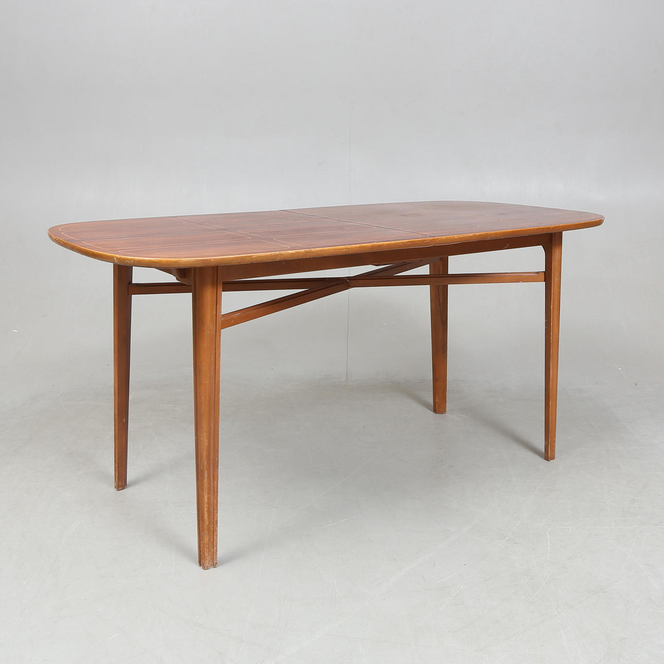 A Swedish modern dining table, 1940s/50s.