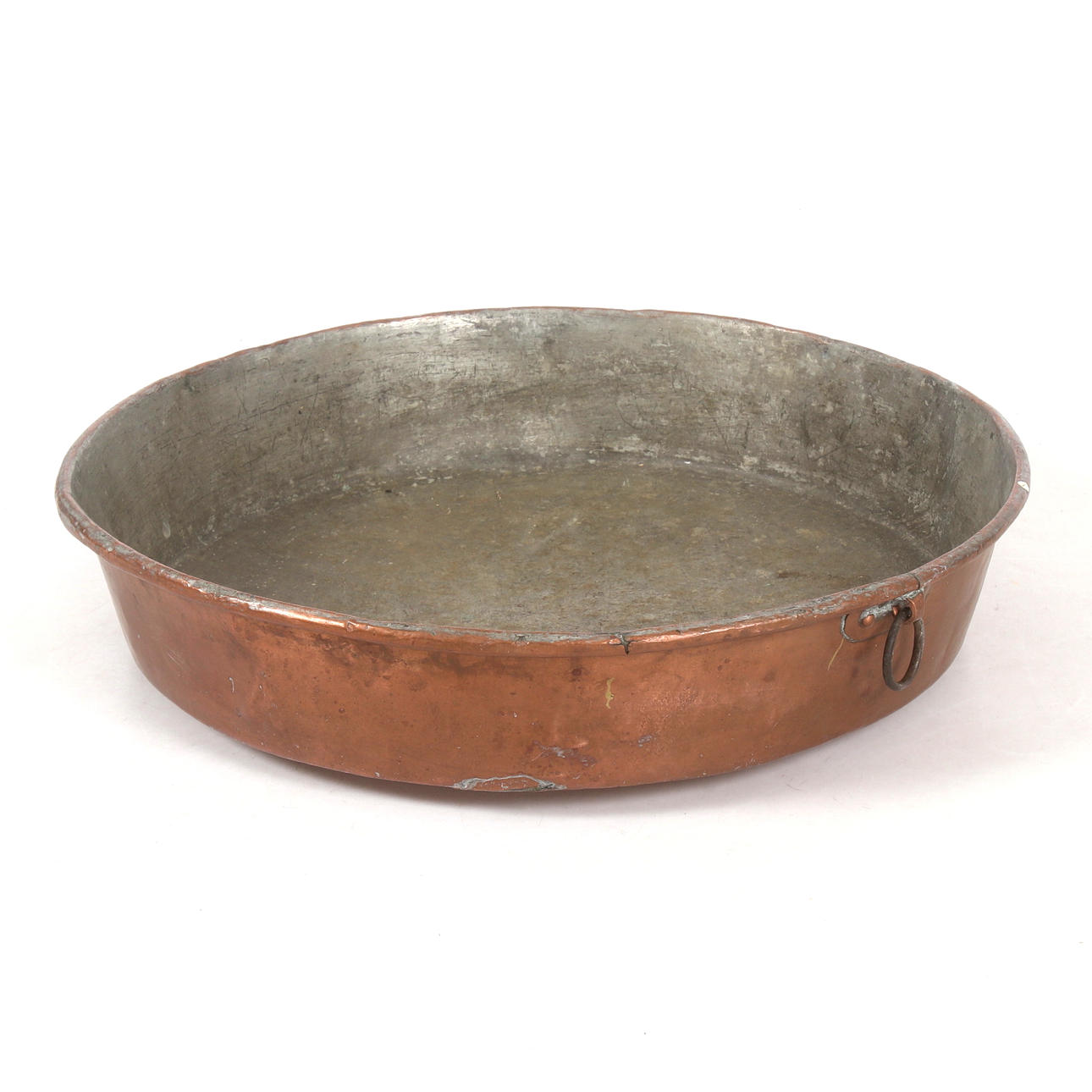 A barrel/MOULÖGA, copper, dated 1837.