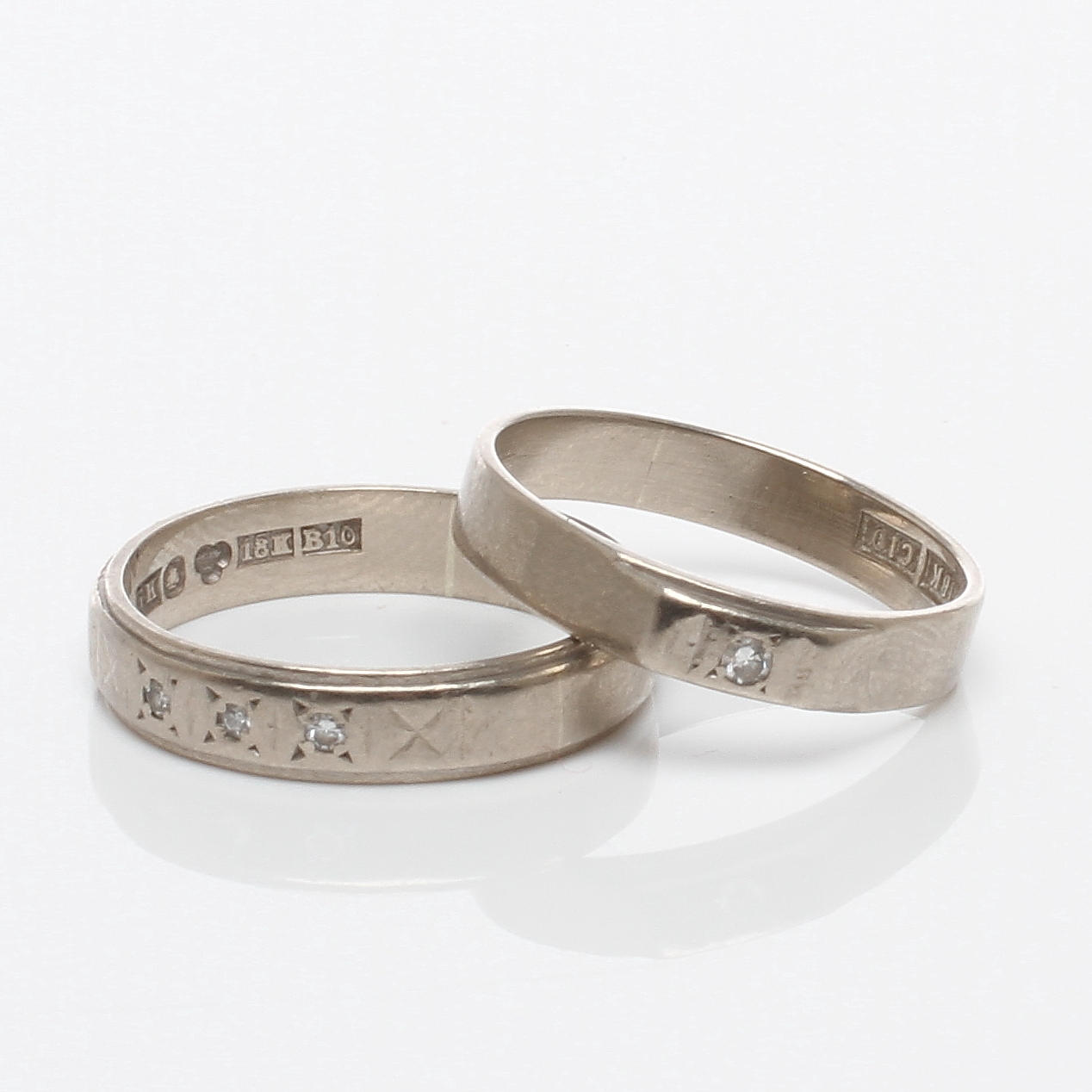 RINGAR 2 st, 18k guld med diamanter, GK Stockholm 1970-tal.