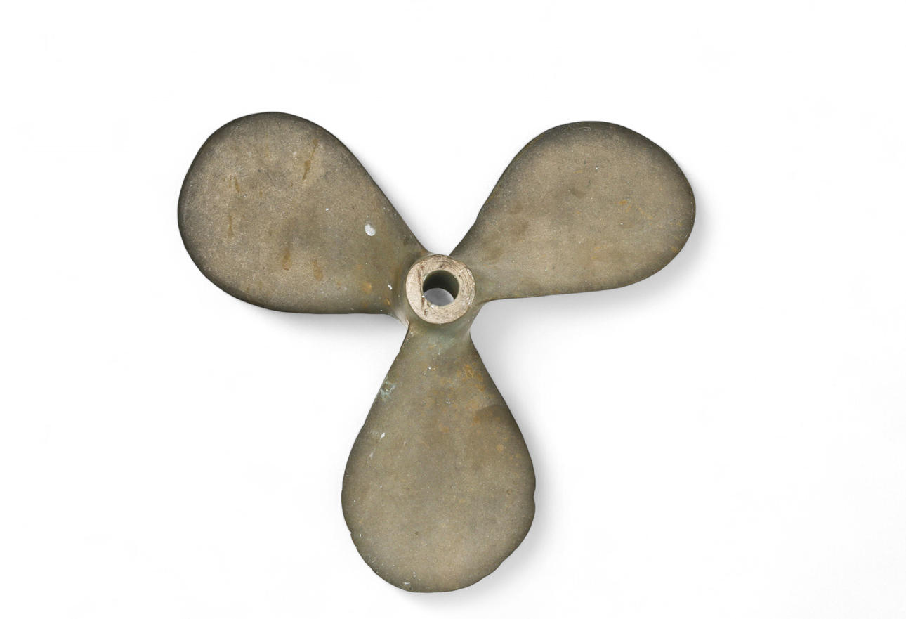 PROPELLER, brass Marked indistinctly, possibly PLLL.