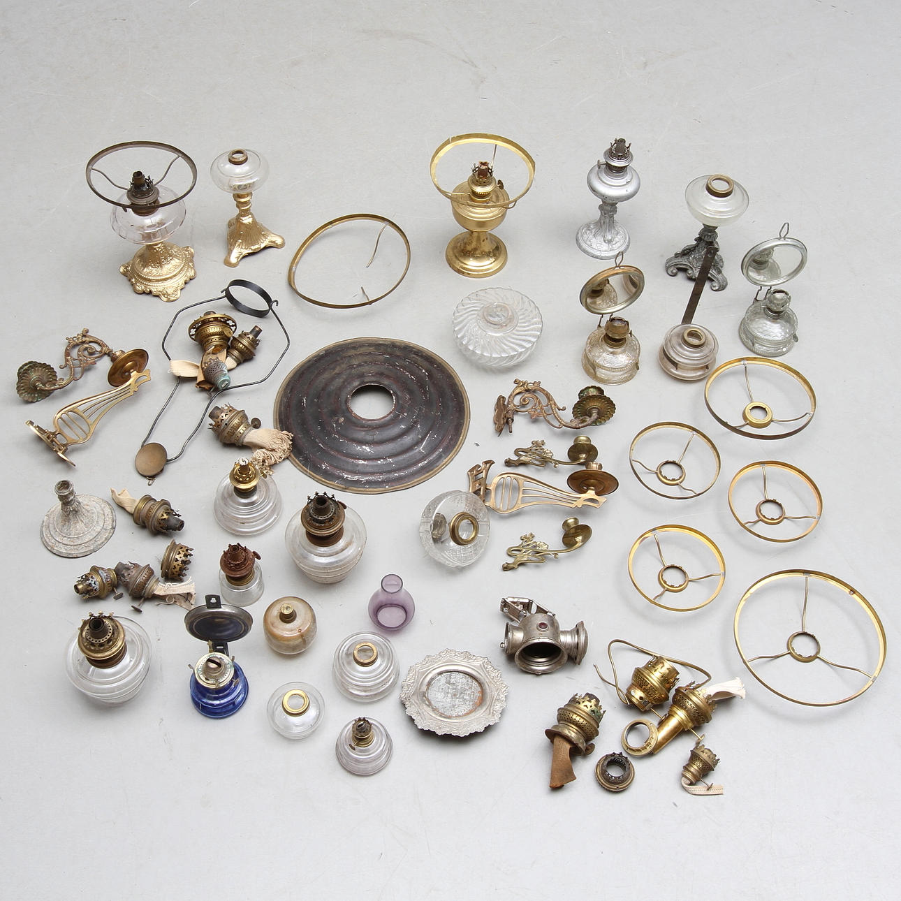 PARTI LAMPDELAR, 1900-tal.