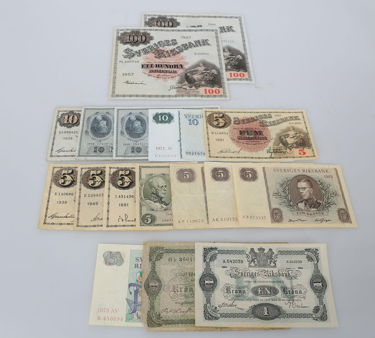 SEDLAR, Sverige, nominellt värde 287:-, 1900-tal.