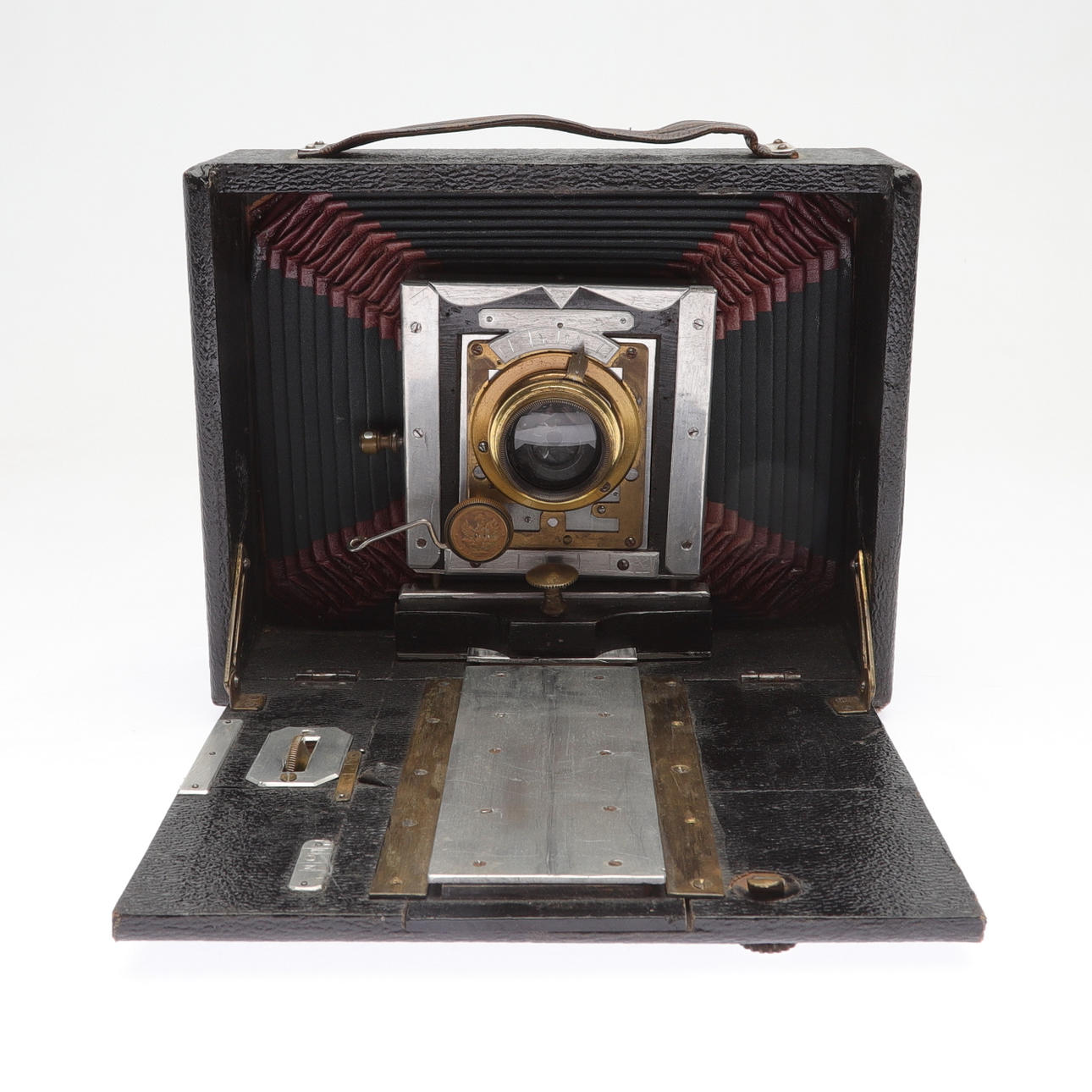 Bælgkamera med taske, 20. århundrede.