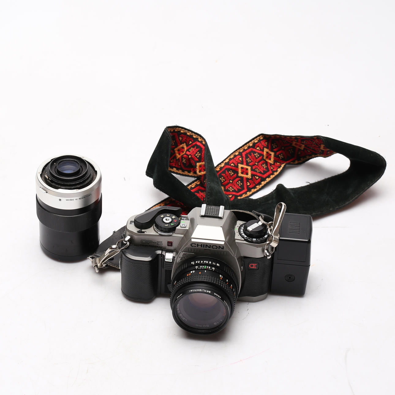 CAMERA, Chinon, with accessories.
