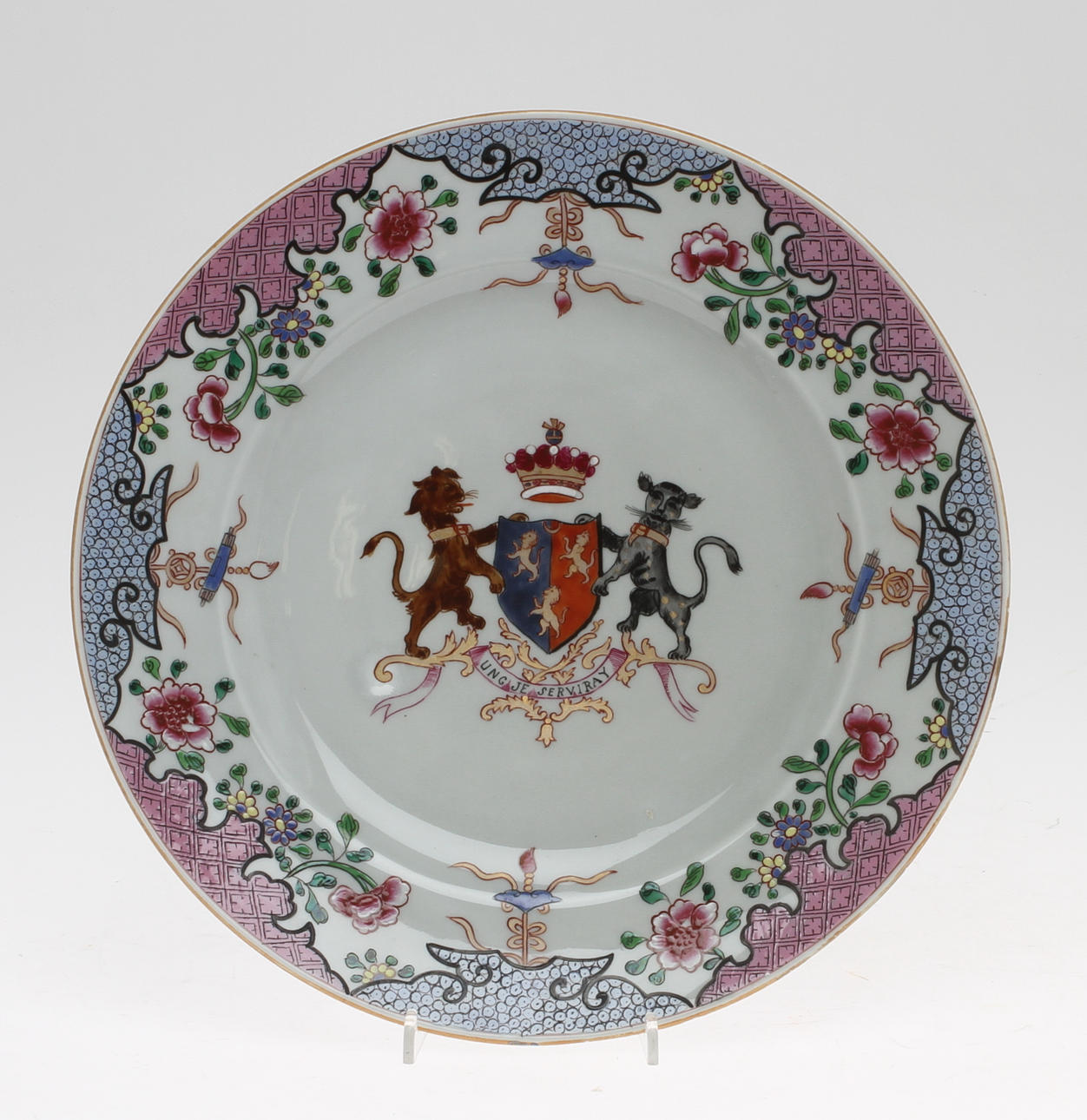 FAT, porslin, Kina, adelsvapen med lejon, 1900-tal.