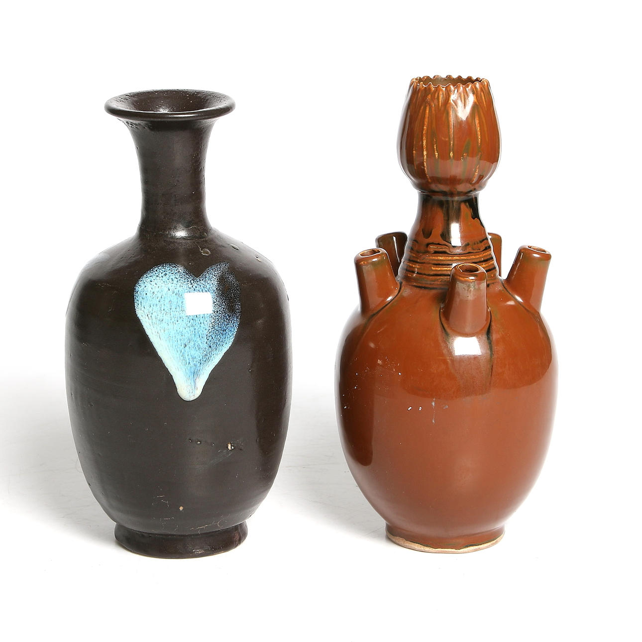 VASER, 2 st, keramik, Kina. 1900-tal.