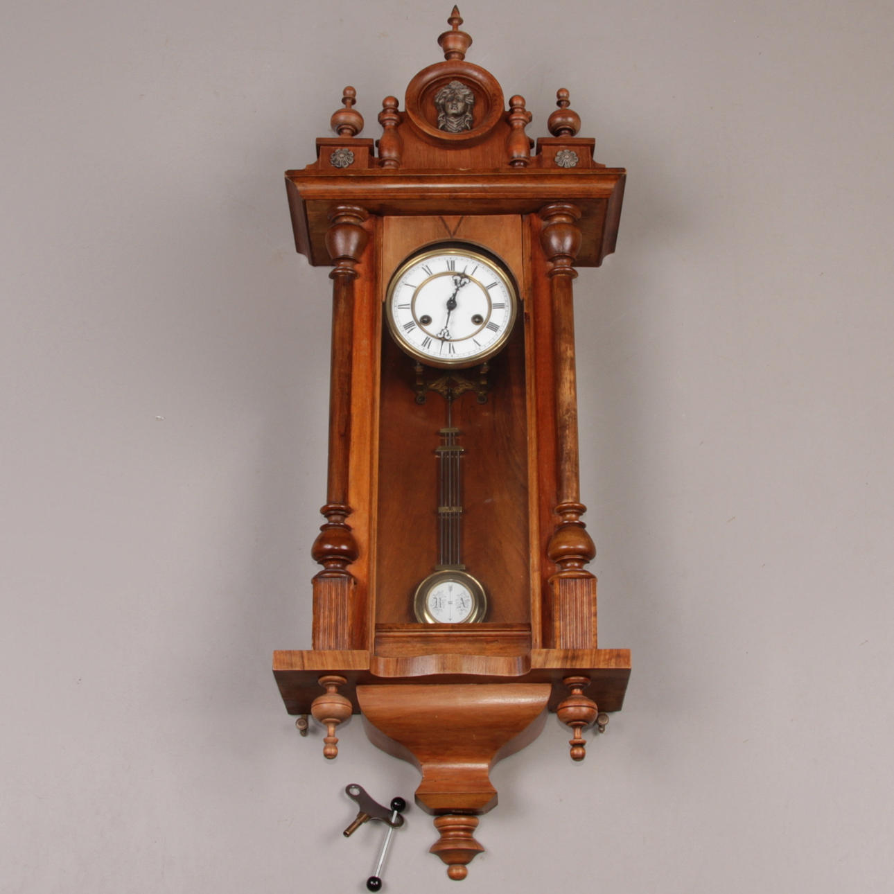 LODUR, nyrenässans, Junghans. 1900-talets första hälft.