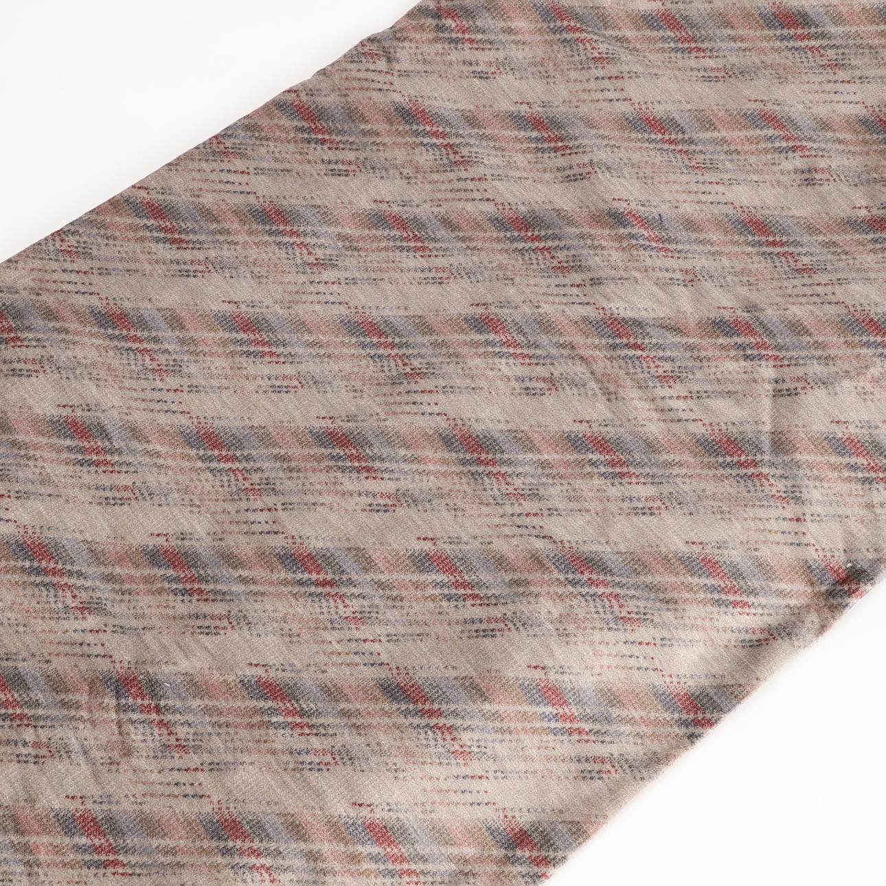 MÖBELTYG, plysch, 1900-talets senare del.