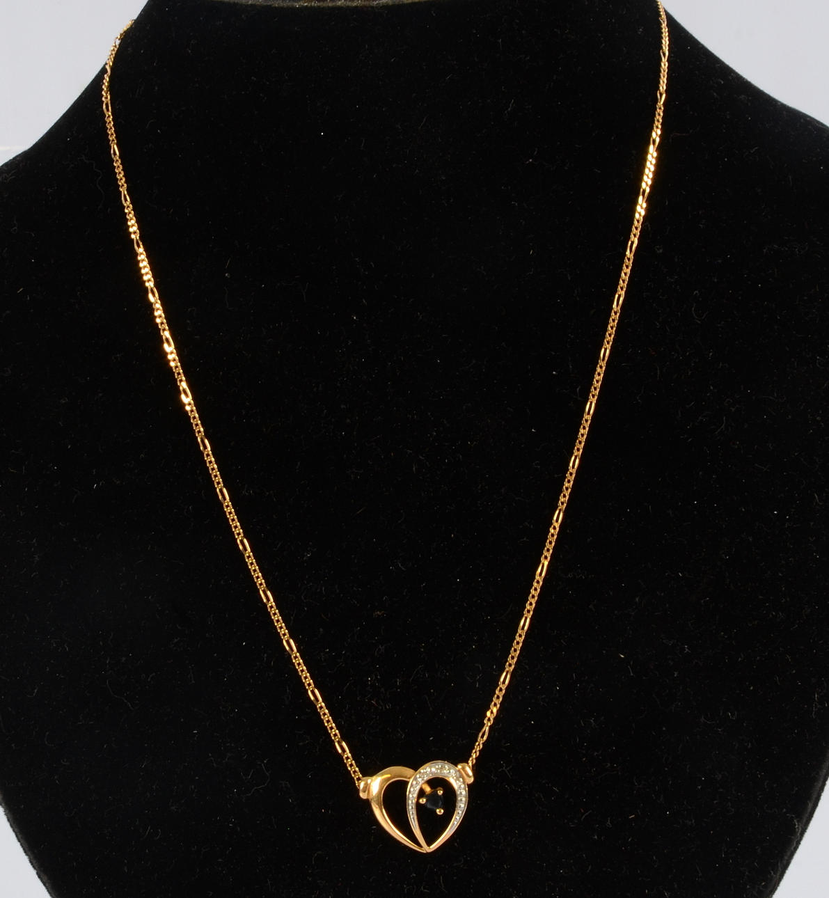 HALSCOLLIER MED DIAMANT OCH SAFIR, 18K.