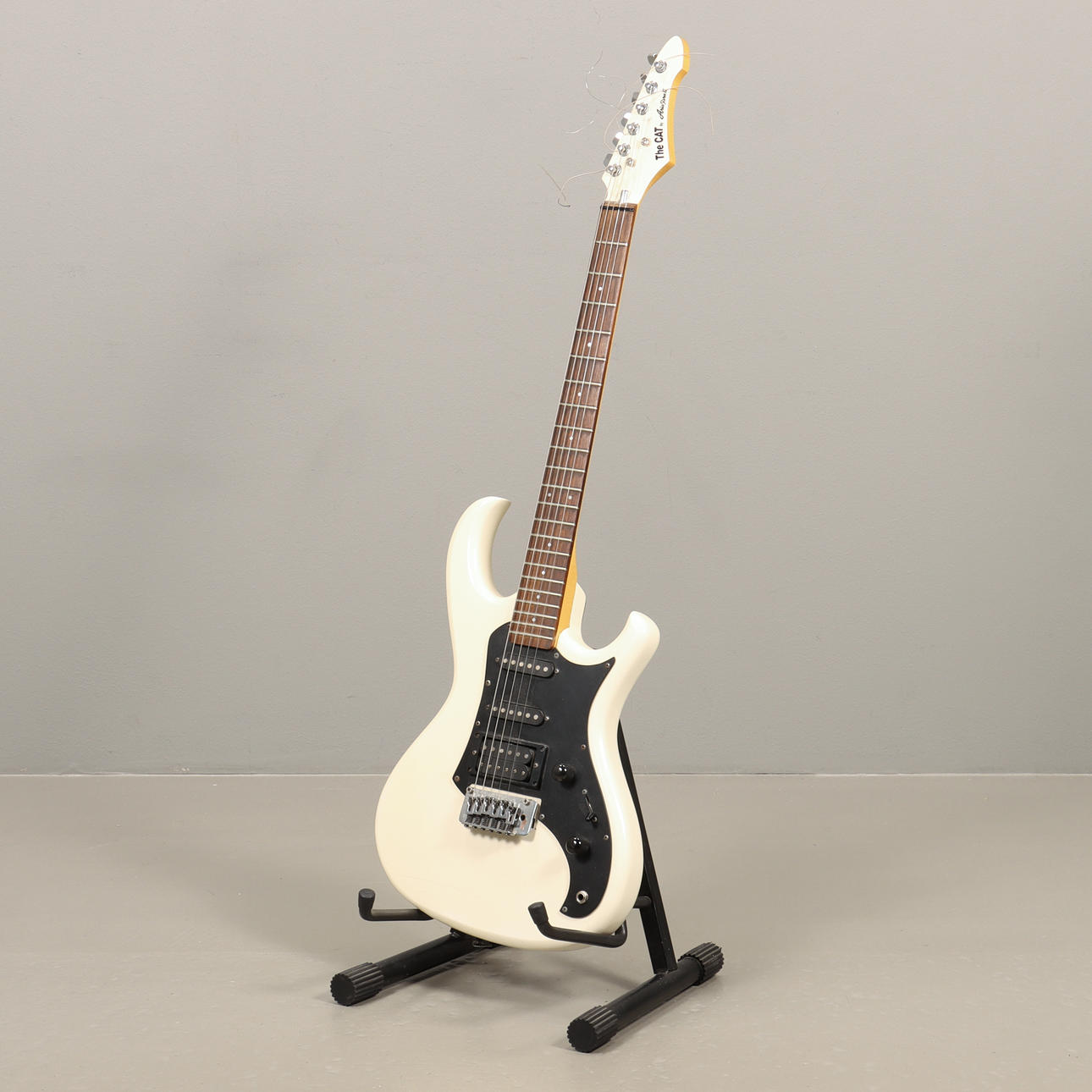 ELECTRIC GUITAR Aria Pro 2 “The Cat” second half of the 20th
