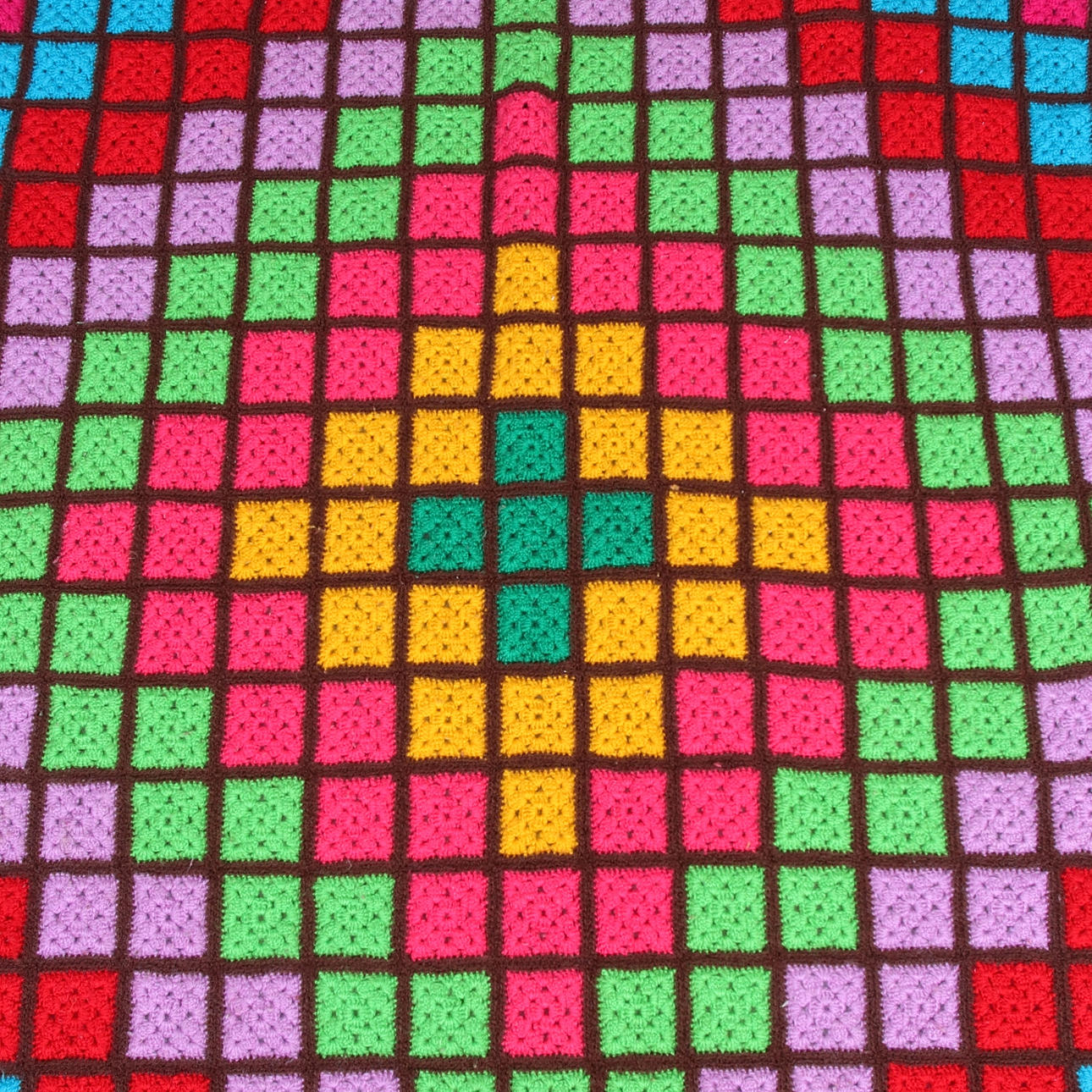 PLÄD/ÖVERKAST, bomull, mormorsrutor. 1900-tal.