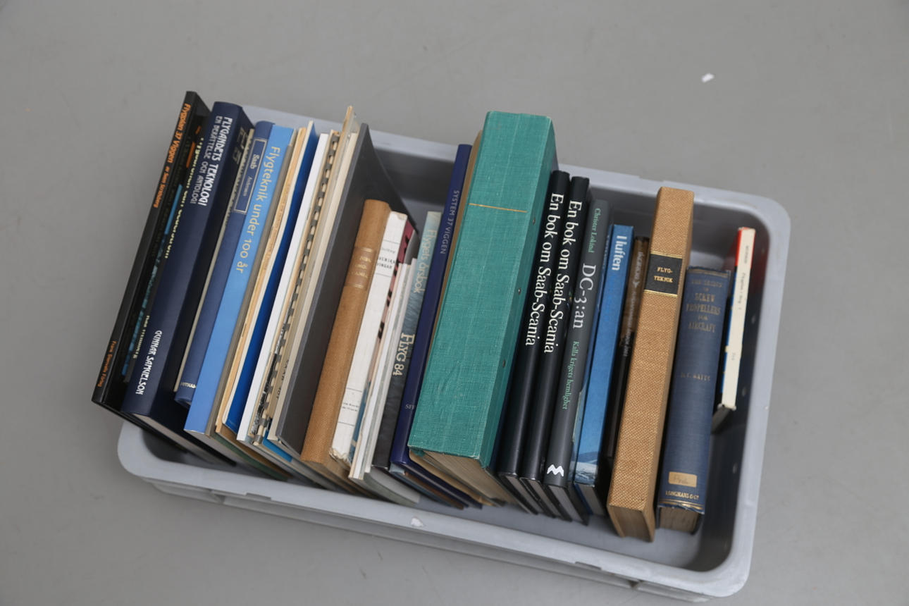 FLYGPLANSLITTERATUR.