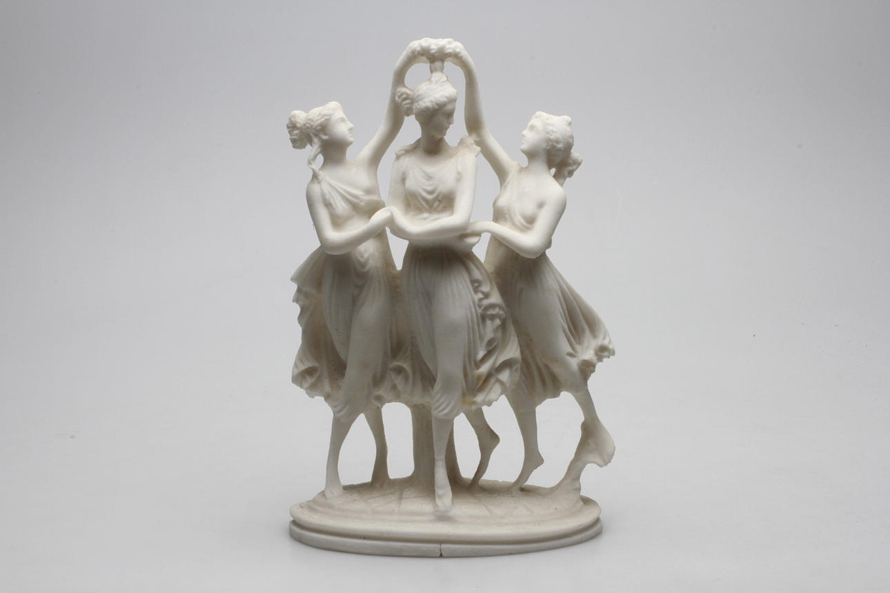 FIGURIN, "Tre gracer", stenmassa.