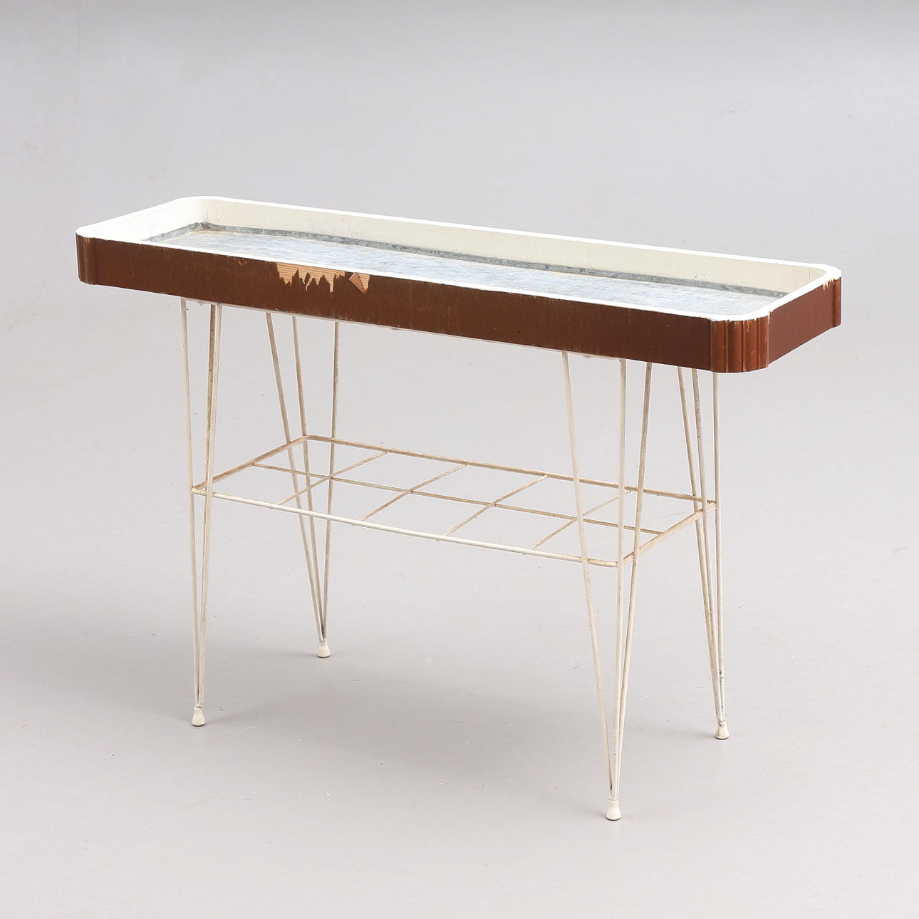 BLOMBORD, string/teak, 1900-talets mitt.