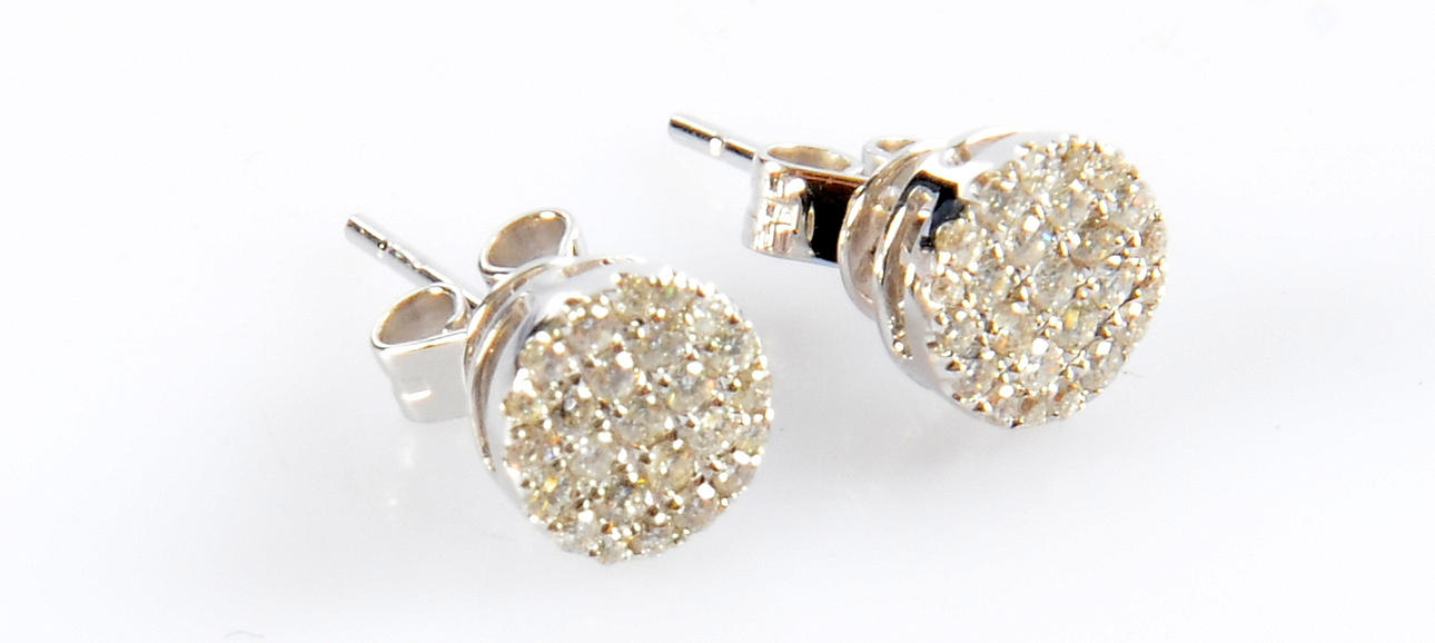 DIAMANTÖRHÄNGEN, 1-par, 18K.