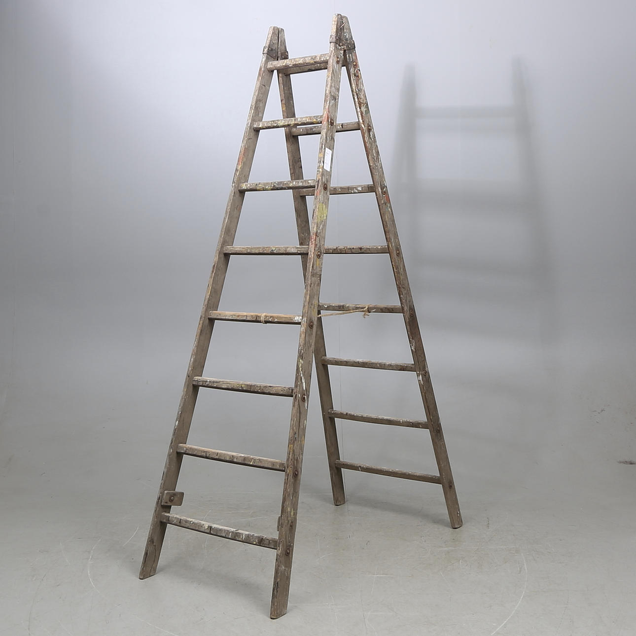 STEGE, trä, 1900-tal.