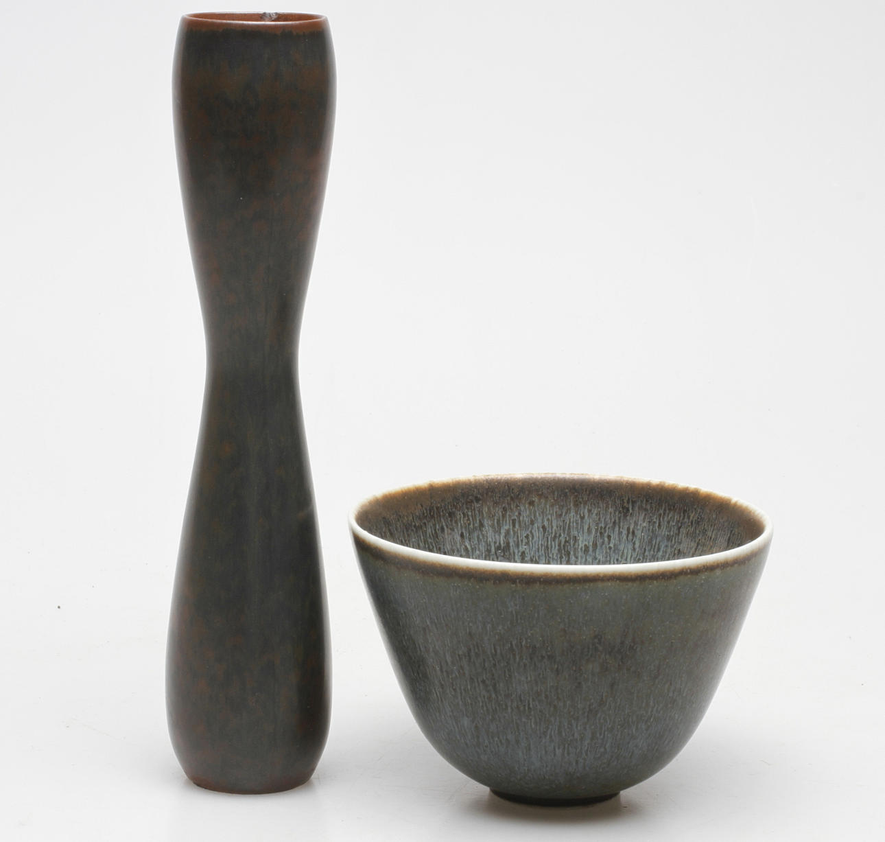 STENGODS, 2 delar, Carl Harry Stålhane och Gunnar Nylund, Rörstrand.