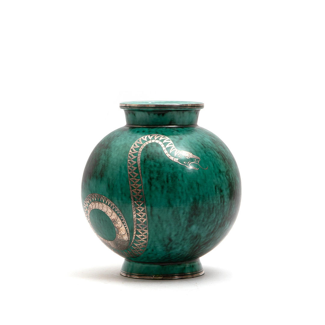 WILHELM KÅGE. A vase, “Argenta”, Gustavsberg.
