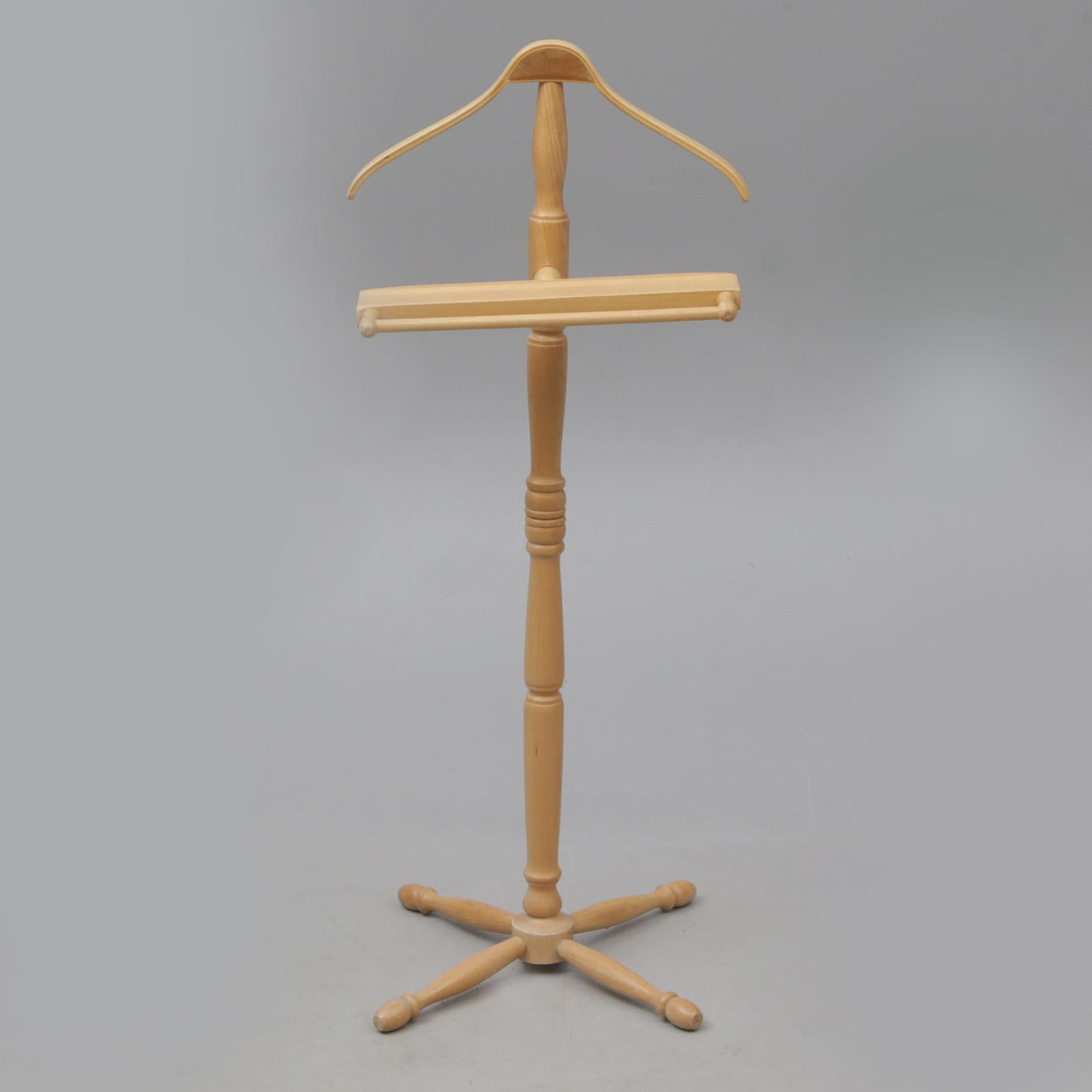 HERRASMIEHEN PALVELIJA.