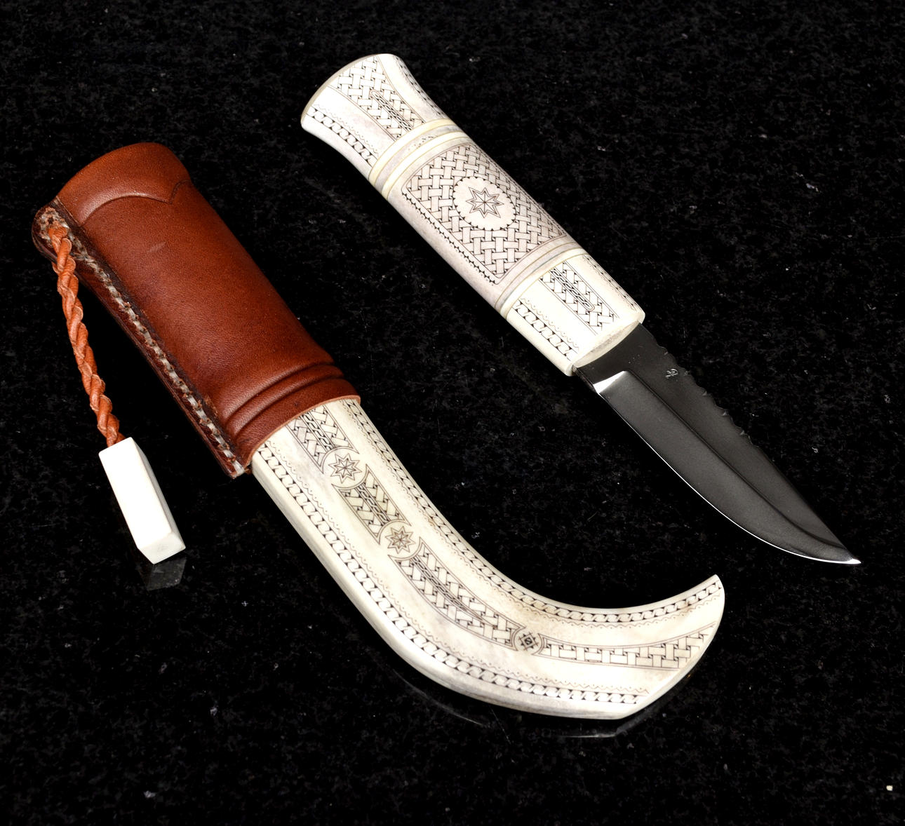 JÖRGEN SUNDSTRÖM. Puolisorvinen veitsi, 2000-luku.