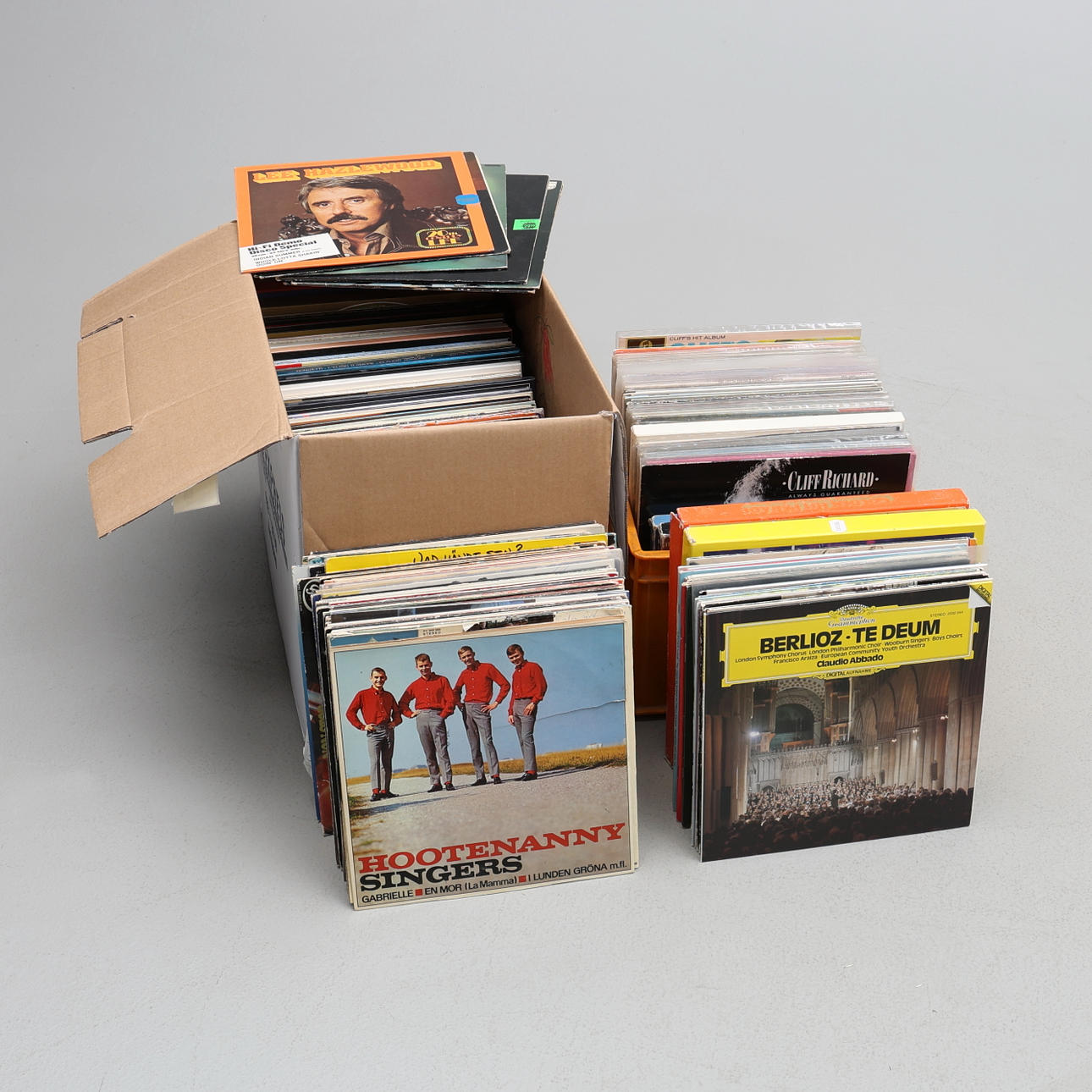 CLIFF RICHARD, and mixed Vinyl records.