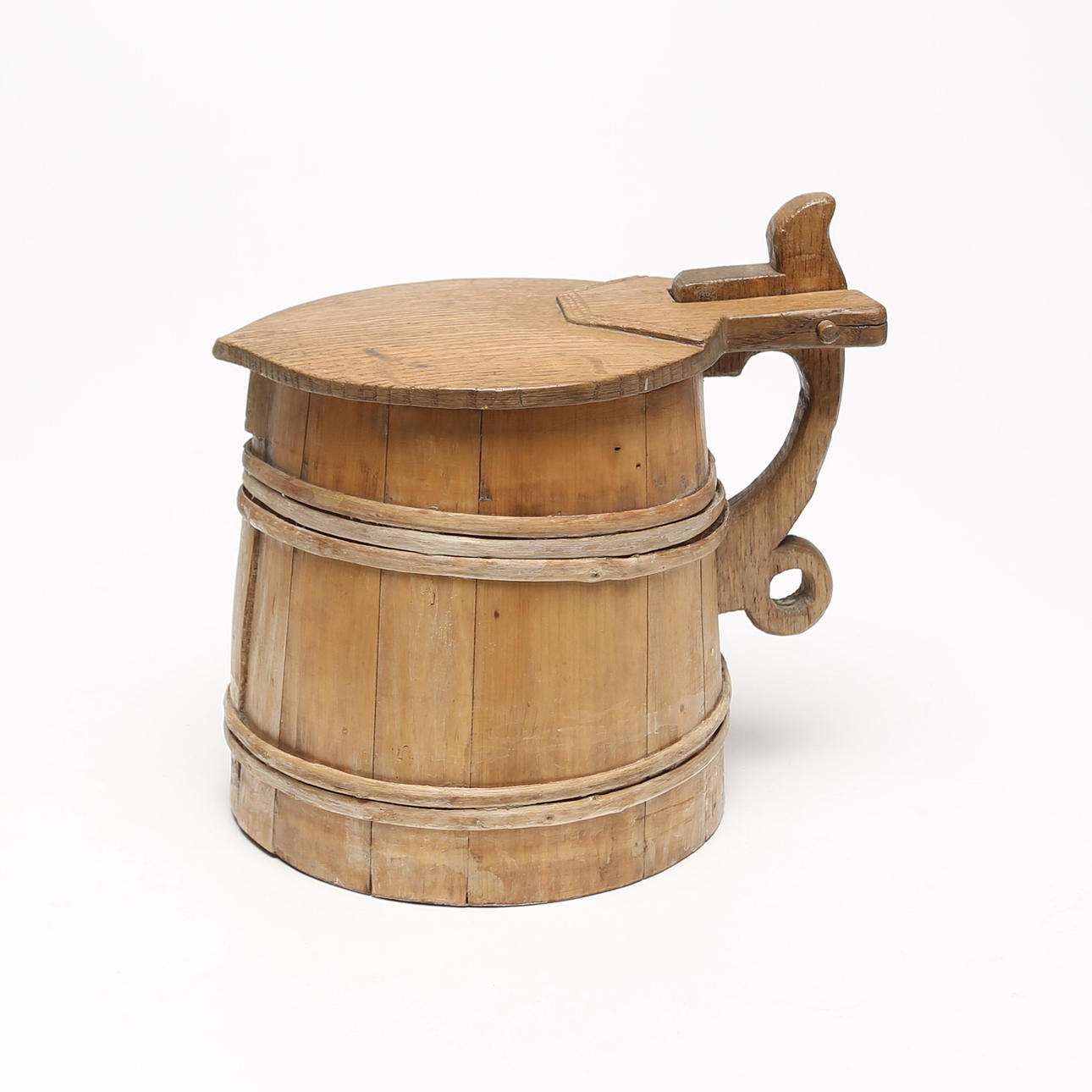 STONKA, madera, casi.